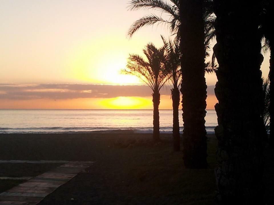 Santa Ana La Carihuela Torremolinos Exterior foto